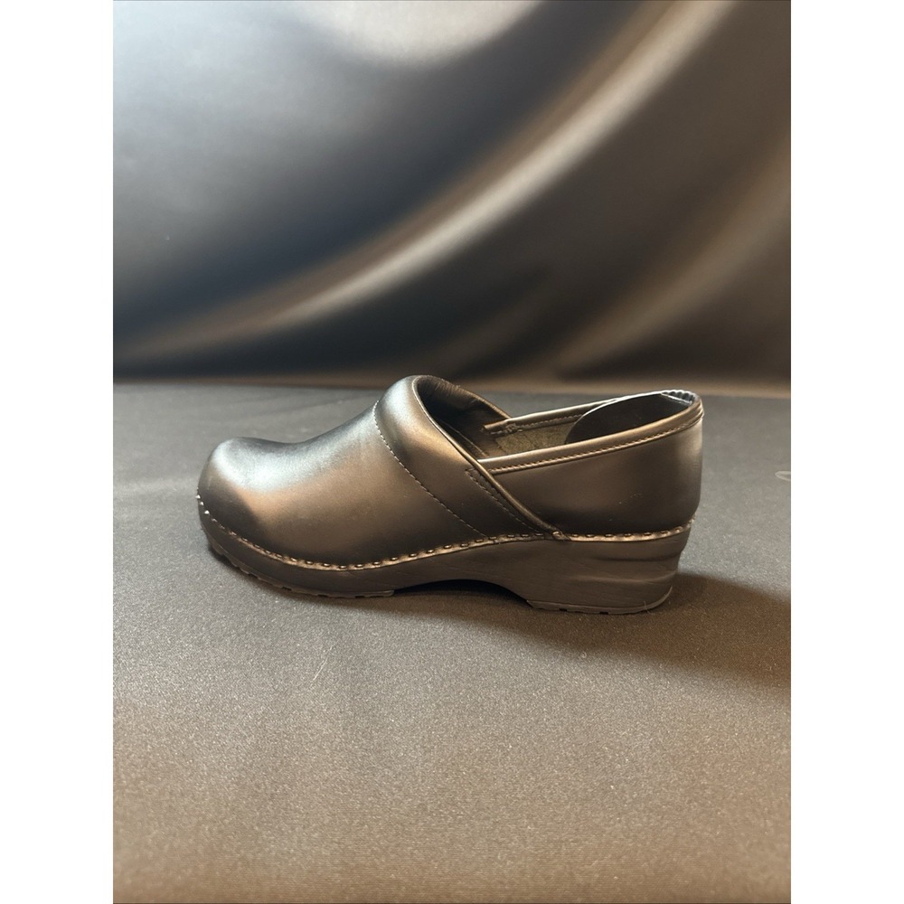 L.L.Bean Women's 9M Black Leather Professional Slip On Comfort Clogs Shoes - Picture 8 of 11
